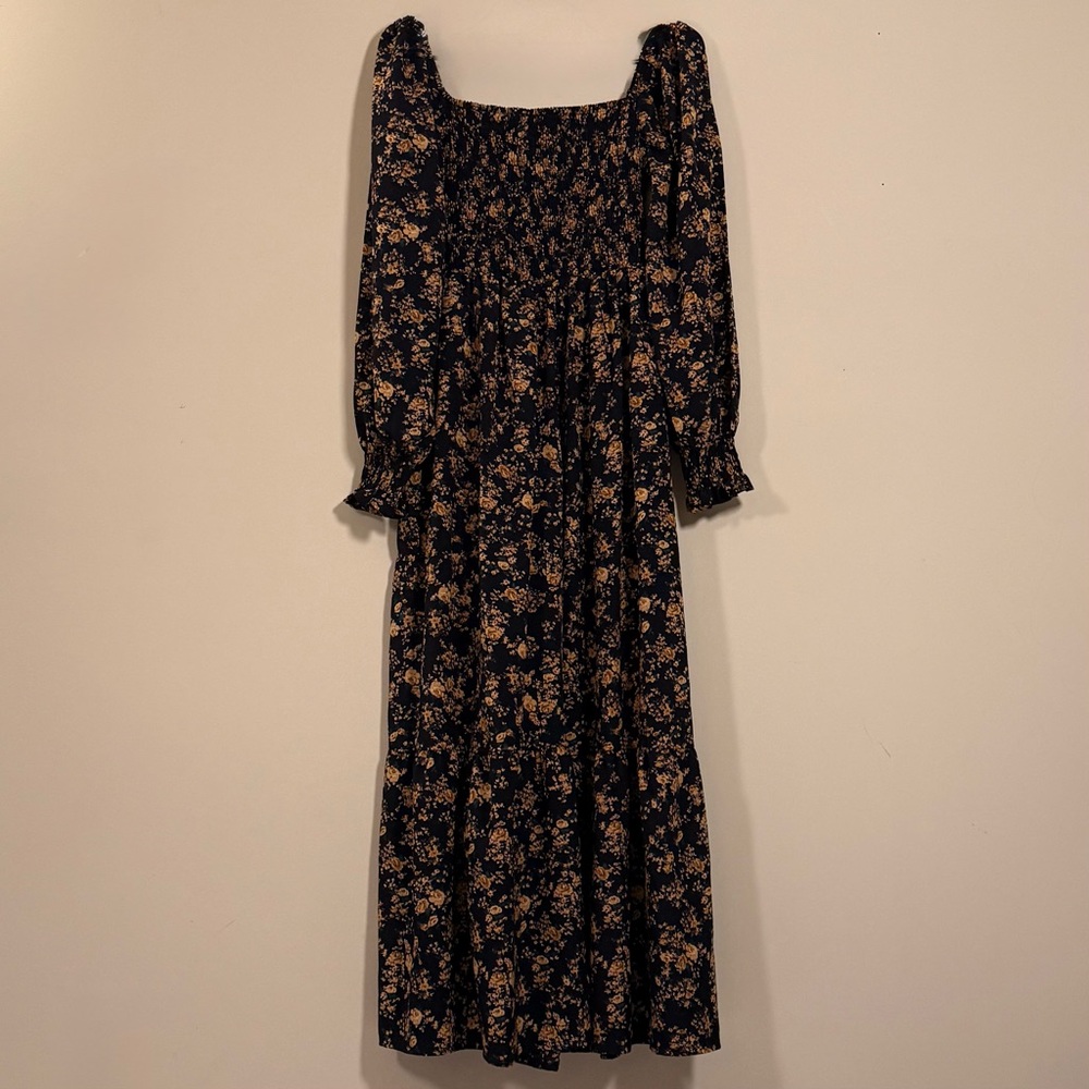 Flowy Deep Blue and Tan Floral Peasant Dress